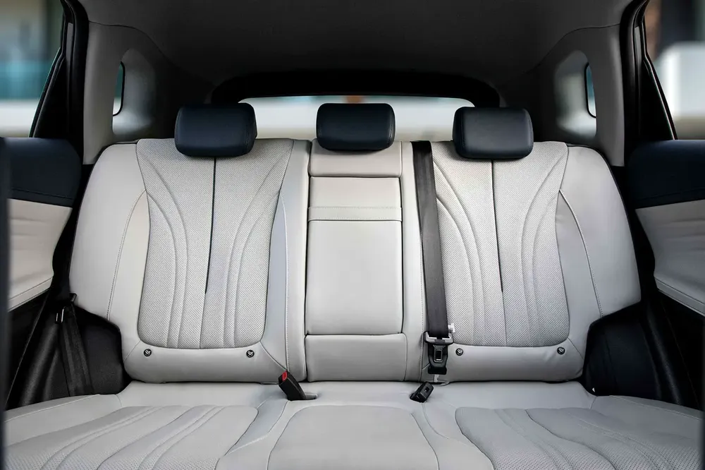 1,469 P.M |  LX Comfort | 0% Downpayment | Exeed Warranty! - Image 12