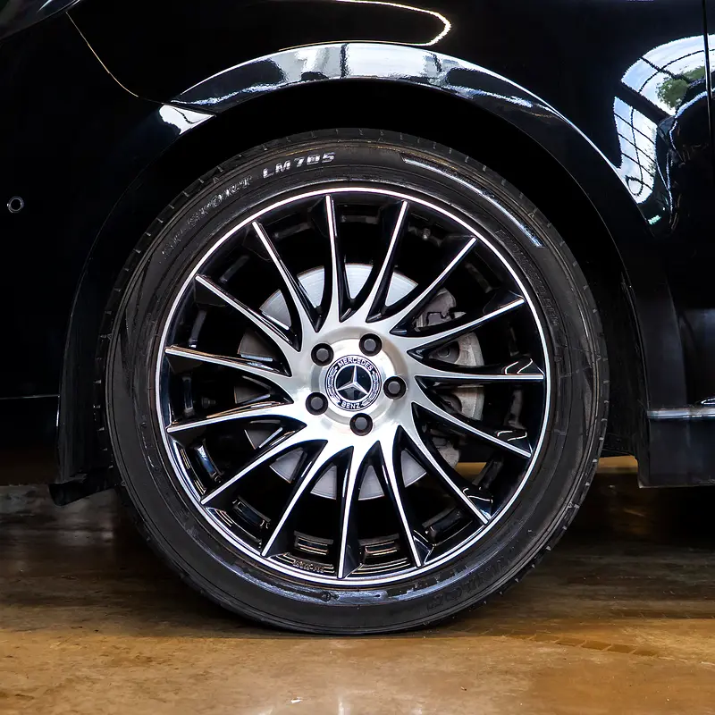 2024 Mercedes-Benz V-Class V 250 - GCC Specs - Brand New - Image 6
