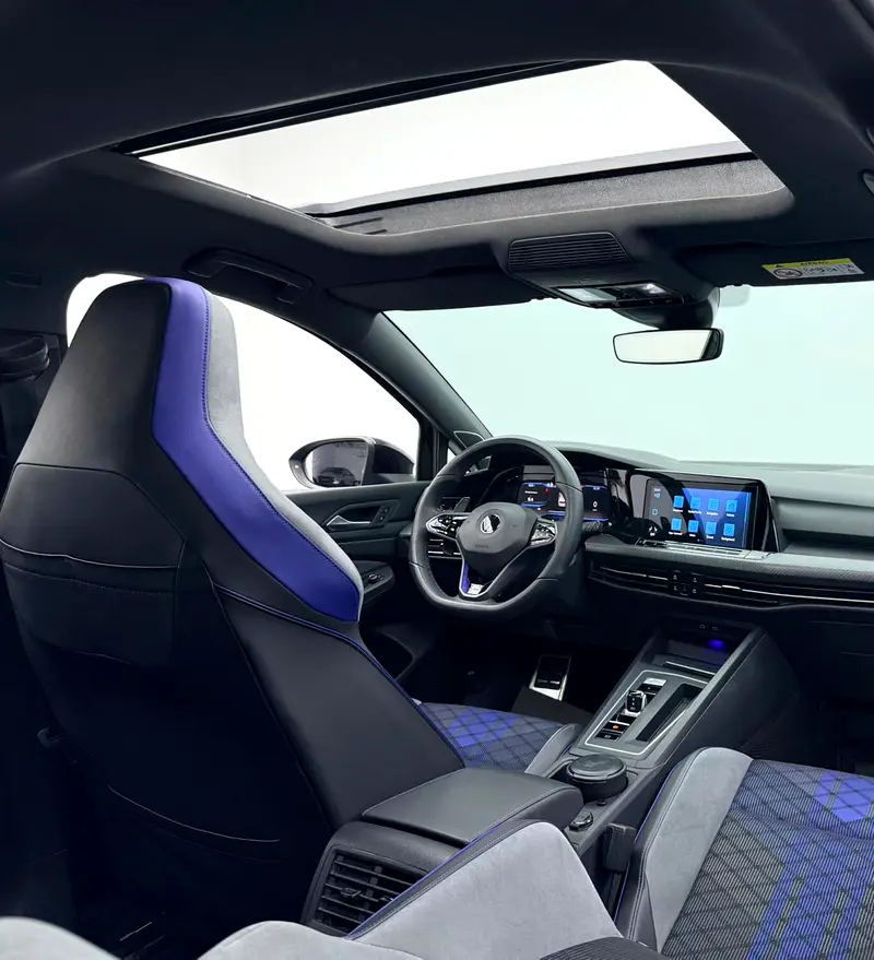 2022 Volkswagen Golf R, Warranty, Full Agency Service History, European Specs - Image 10