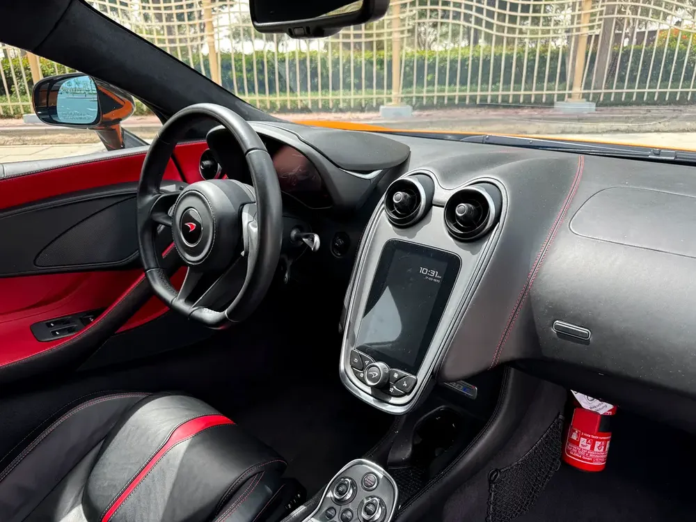 MCLAREN 540C*GCC*CLEAN CAR*MCLAREN DEALERSHIP SERVICE* - Image 11