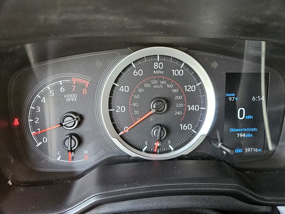 2022 Toyota Corolla SE Plus - American Specs - Low Mileage - Image 13
