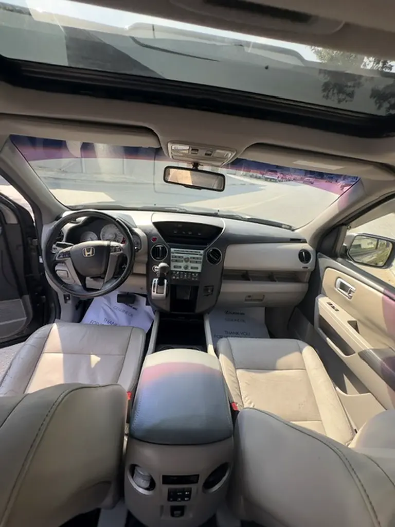 Honda Pilot 2011 / GCC / Full options - Image 12