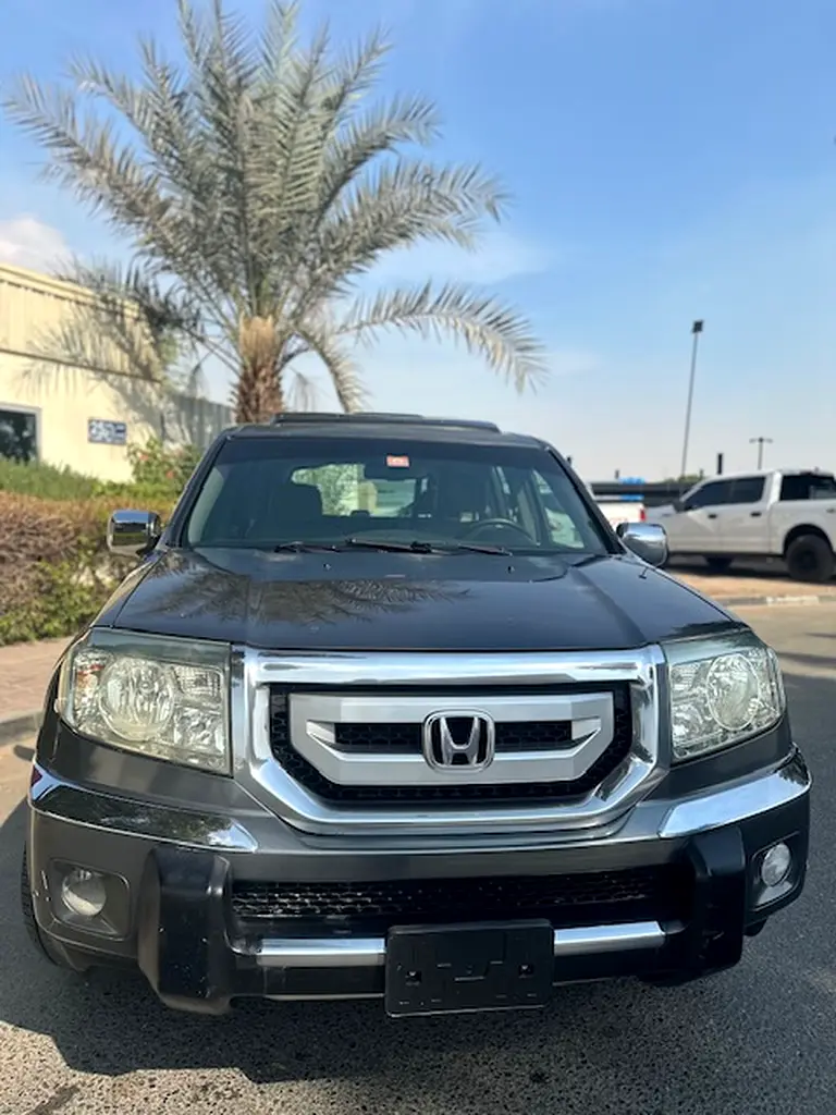 Honda Pilot 2011 / GCC / Full options - Image 5