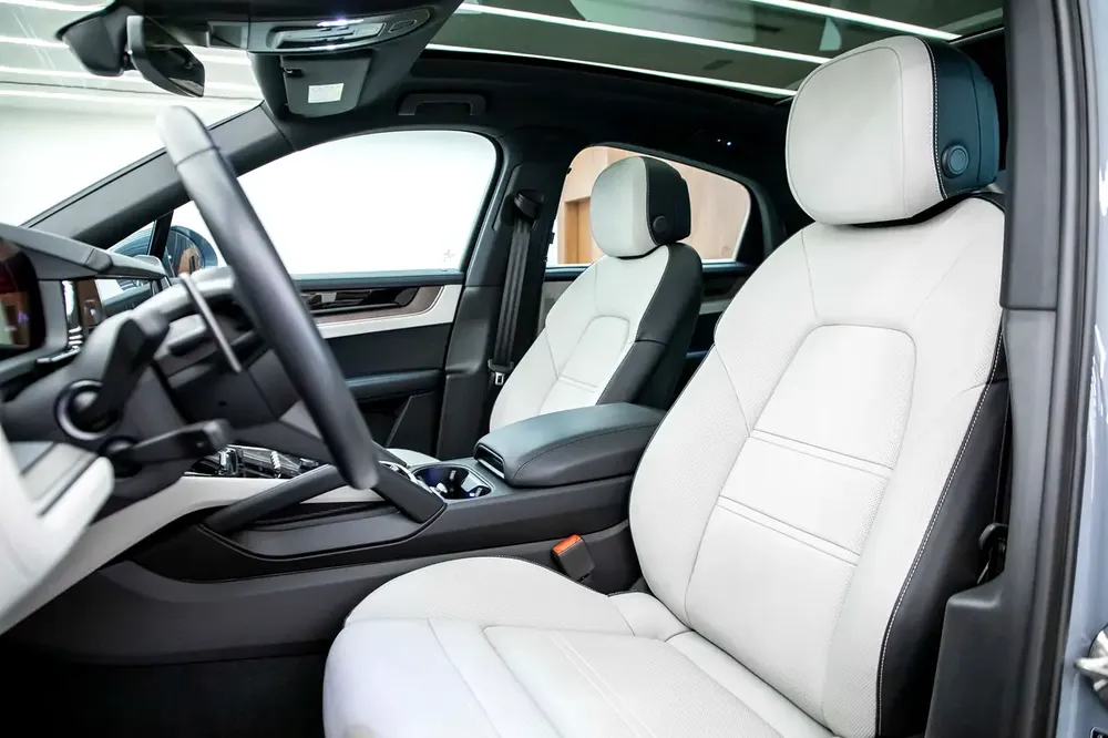2025 | Porsche cayenne | coupe | GCC | Full Option | Warranty and service contract | Al Naboodah | - Image 14