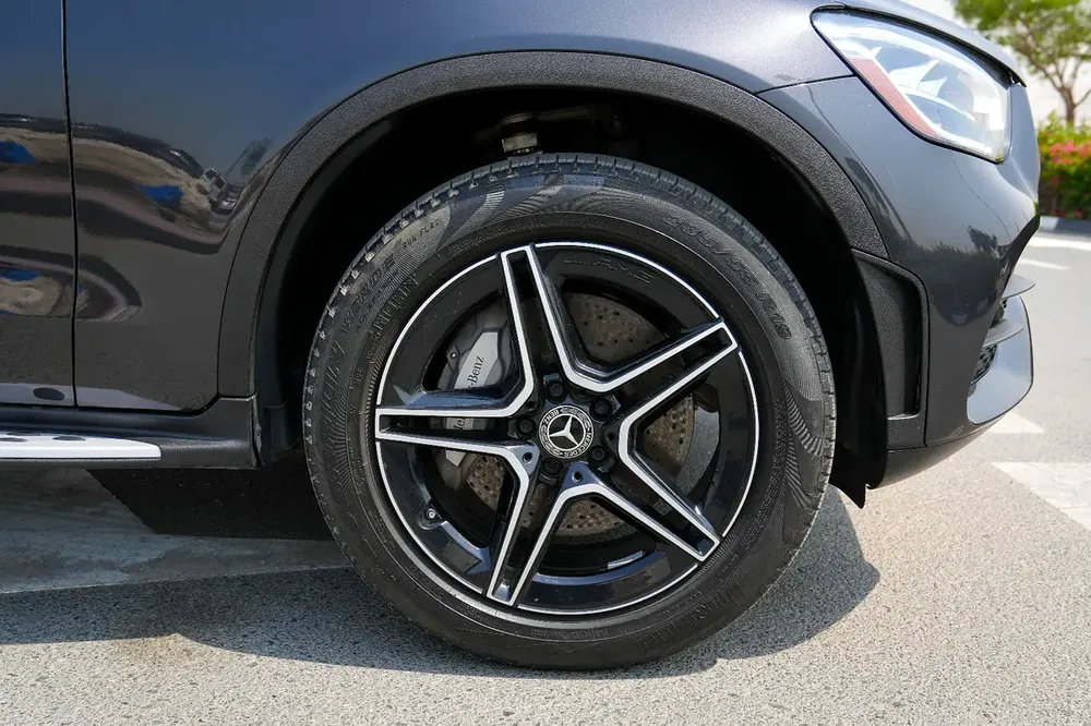 Mercedes-Benz GLC 300 4MATIC 2020 - American Specs - Image 20