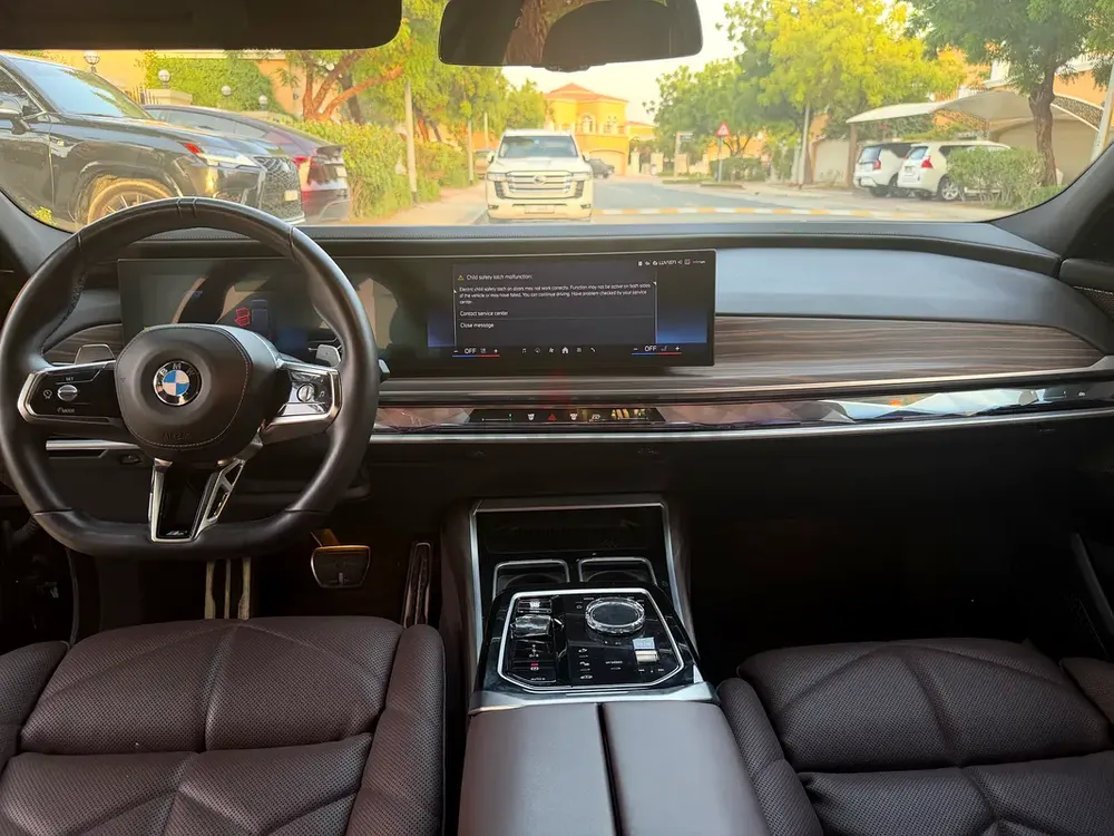2024 BMW 7-Series 740i - Luxury Performance - American Specs - Image 4