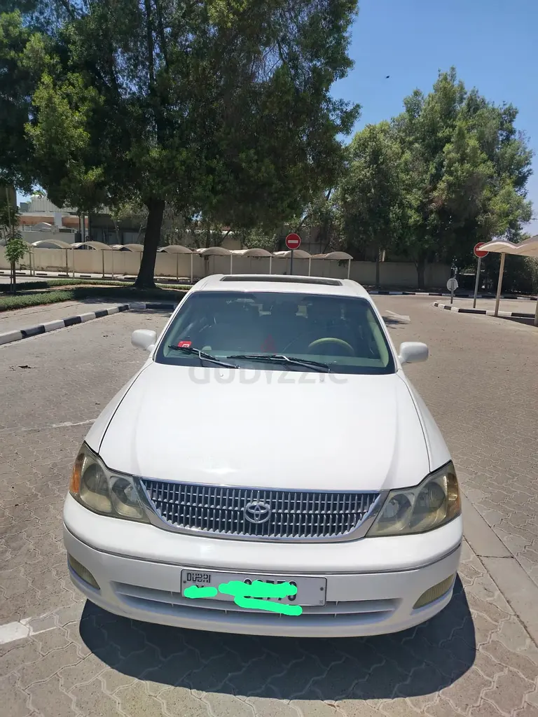 Toyota Avalon, good condition dhs 8000 - Image 4