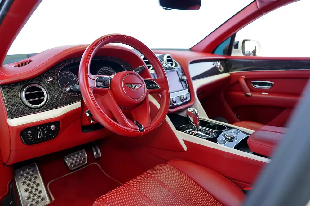 DESIGN SERIES | REAR ENTERTAINMENT | GCC | WARRANTY AVAILANLE | BENTAYGA | V8 - Image 7