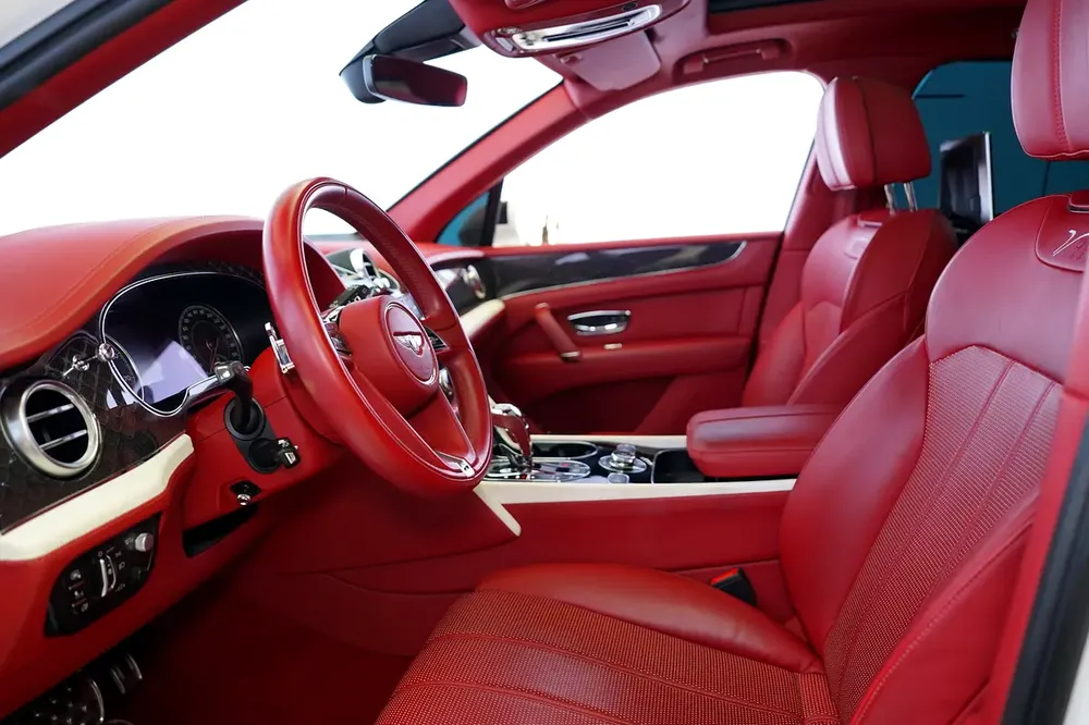 DESIGN SERIES | REAR ENTERTAINMENT | GCC | WARRANTY AVAILANLE | BENTAYGA | V8 - Image 8