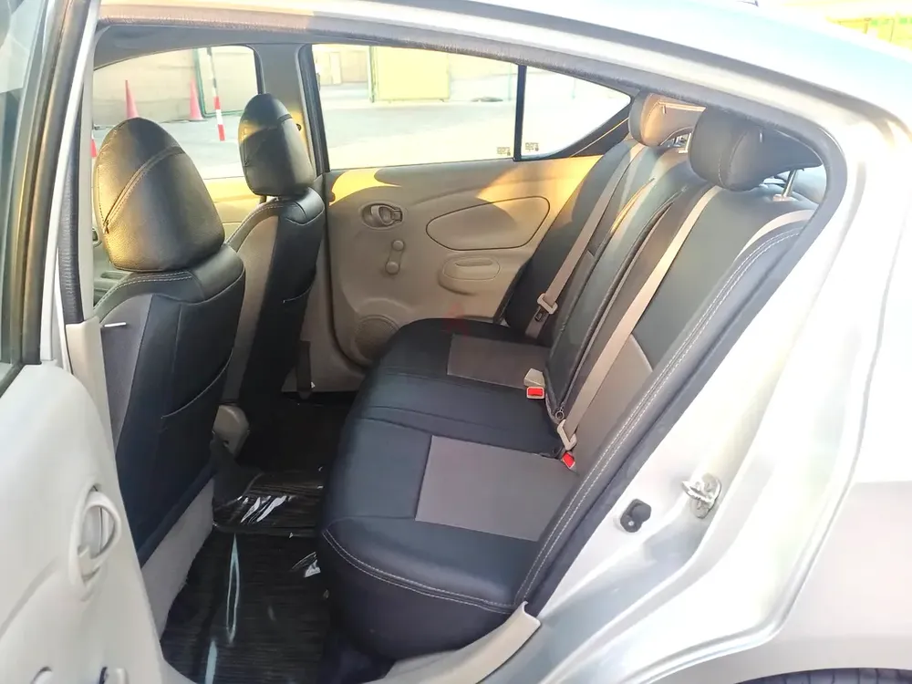 Nissan Sunny SV 2023 GCC Specs, full automatic - Image 4