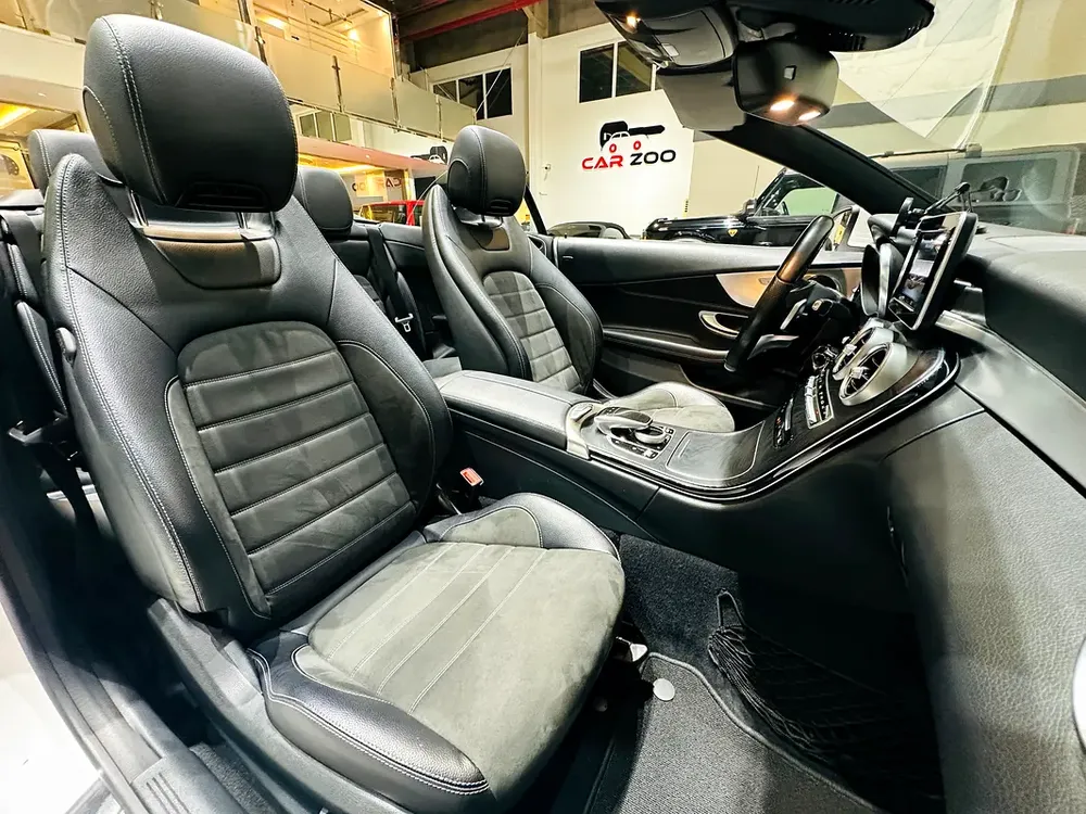 Mercedes-Benz C-Class C200 2018 - European Specs - Well Maintained - Image 9