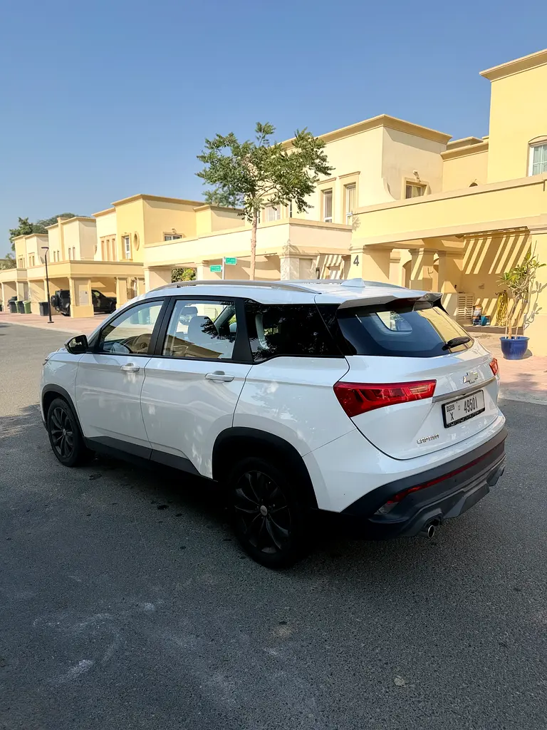 Gcc Specs, 7 Seats, Original Paint - Image 5