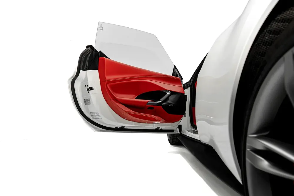 296 GTB | FRONTLIFT | TWO TONE INTERIOR | ENGINE COVERS IN CARBON FIBRE | MATTE GREY WHEELS - Image 7