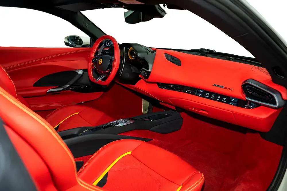 296 GTB | FRONTLIFT | TWO TONE INTERIOR | ENGINE COVERS IN CARBON FIBRE | MATTE GREY WHEELS - Image 9