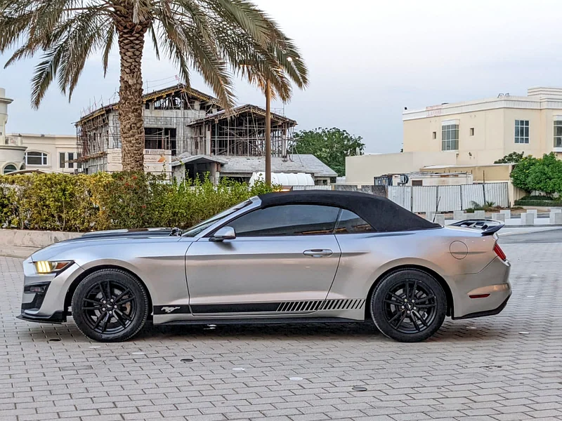 Ford Mustang 2016 Convertible Ecoboost US Specs Immaculate Condition With Shelby Body Kit - Image 15