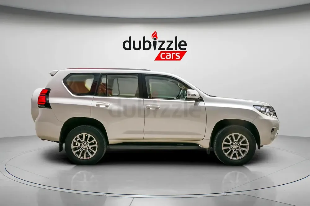 AED 1854/month | 2020 Toyota Prado  | GCC Specs | Ref#448431 - Image 4