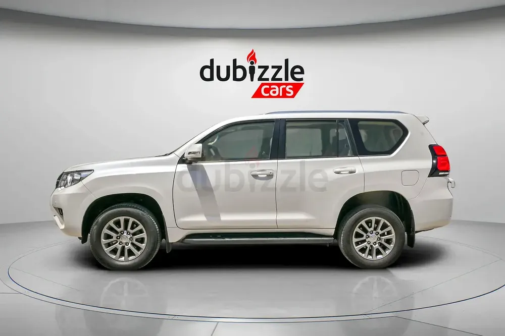 AED 1854/month | 2020 Toyota Prado  | GCC Specs | Ref#448431 - Image 5