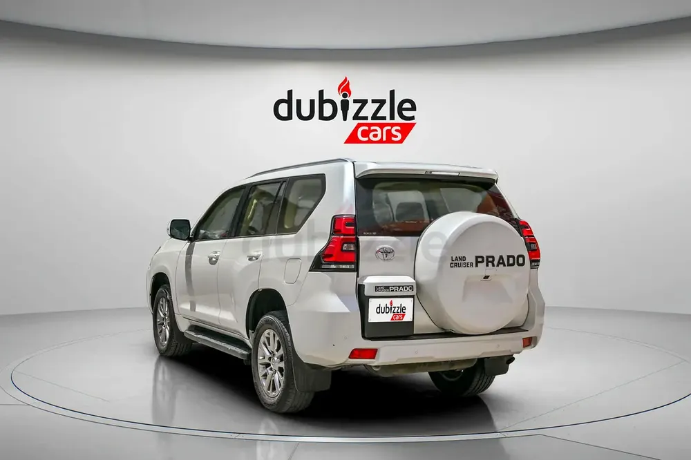 AED 1854/month | 2020 Toyota Prado  | GCC Specs | Ref#448431 - Image 8