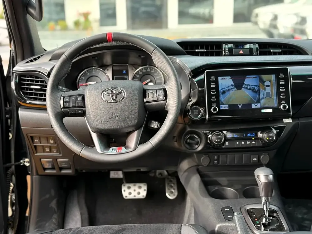 2026 Toyota Hilux GR Sport - GCC Specs - Brand New! - Image 9