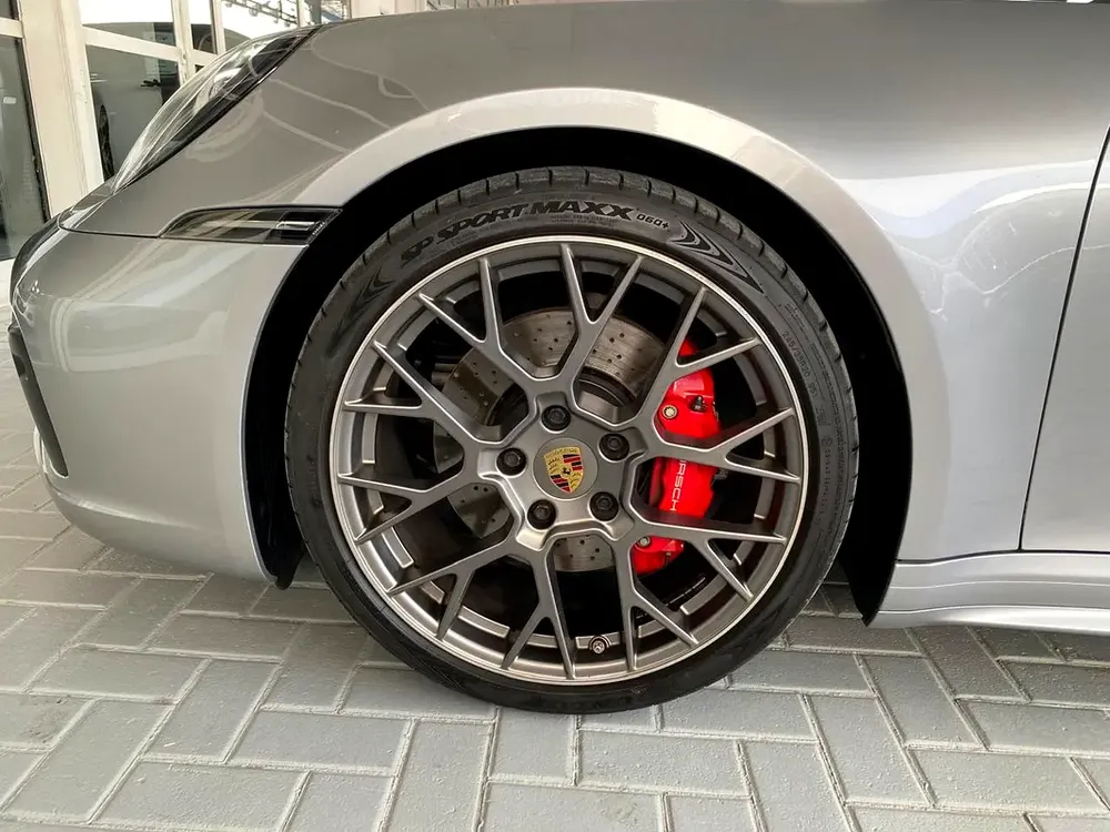 PORSCHE 911 CARRERA S - GCC SPECS - Image 9