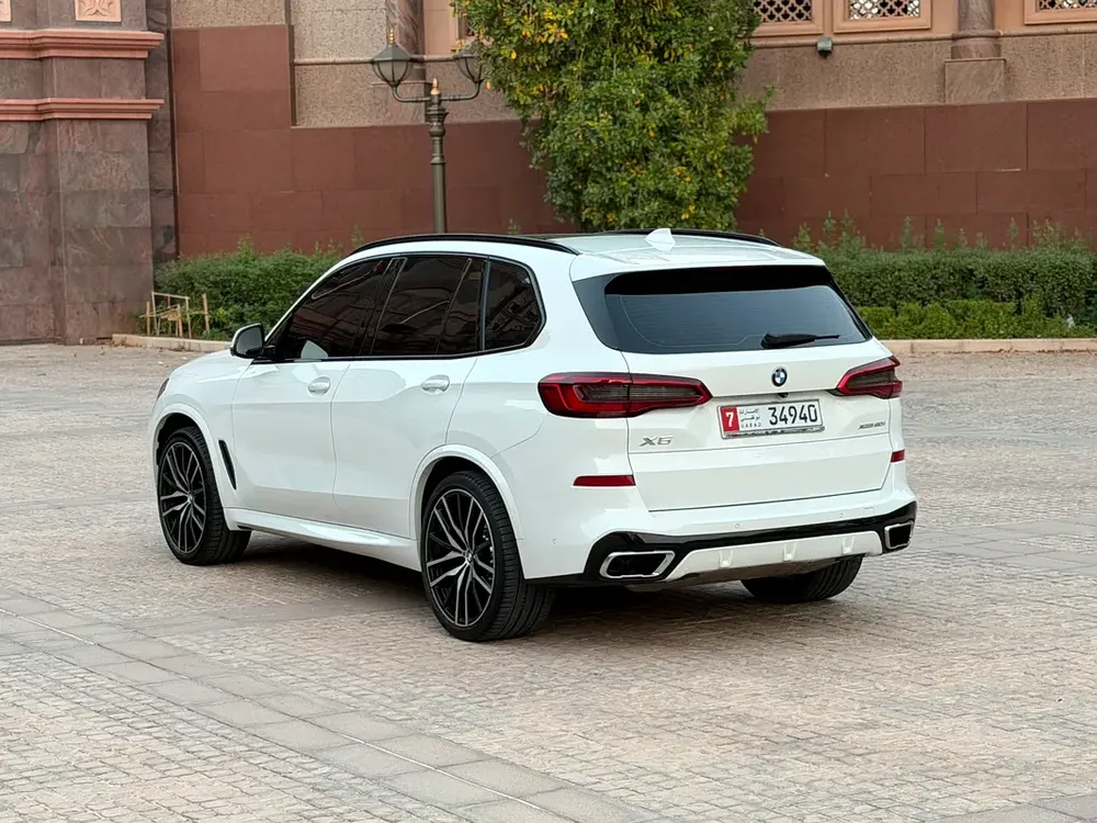 BMW X5 50i M Sport 2019 GCC Specs - under BMW Warranty - Image 5
