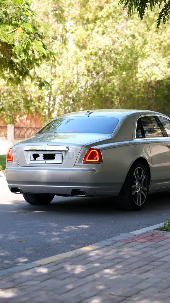 Warranty  Service Unlimited mileage | Rolls-Royce Ghost GCC Specs | SUPER Condition - Image 6