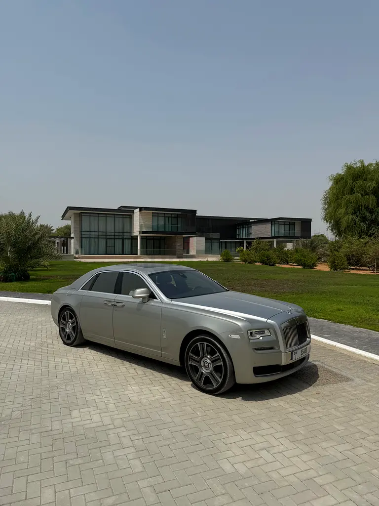 Warranty  Service Unlimited mileage | Rolls-Royce Ghost GCC Specs | SUPER Condition - Image 7