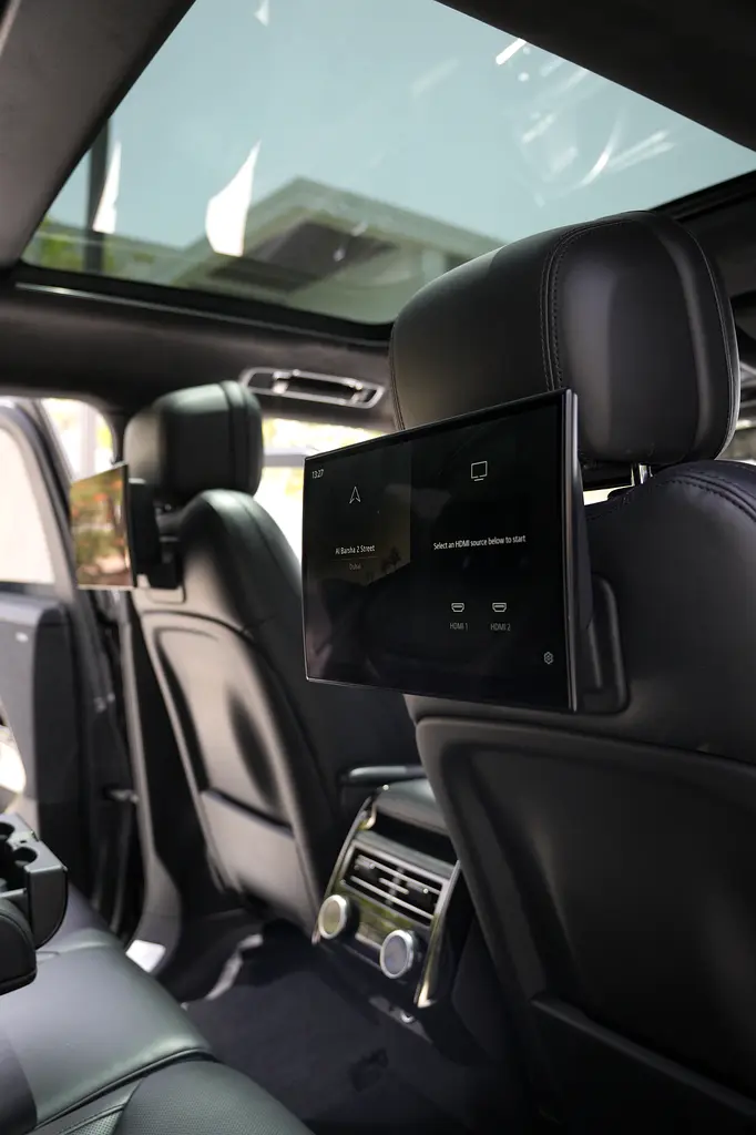 2023 Range Rover Sport First Edition | GCC | Warranty  Service - Image 14