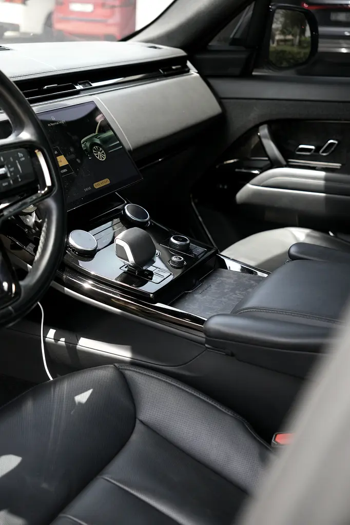 2023 Range Rover Sport First Edition | GCC | Warranty  Service - Image 15