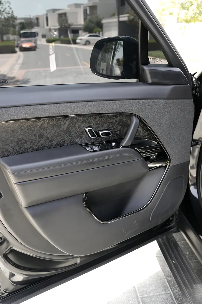 2023 Range Rover Sport First Edition | GCC | Warranty  Service - Image 4