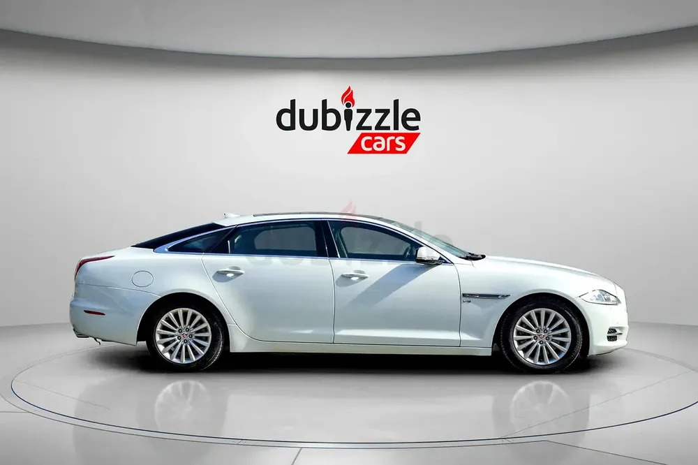AED 4455/month | 2015 Jaguar XJ 6 | GCC Specs | Ref#425667 - Image 4