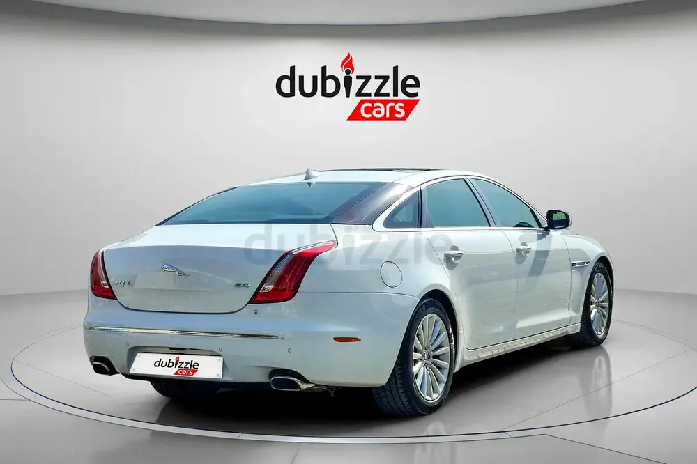 AED 4455/month | 2015 Jaguar XJ 6 | GCC Specs | Ref#425667 - Image 6