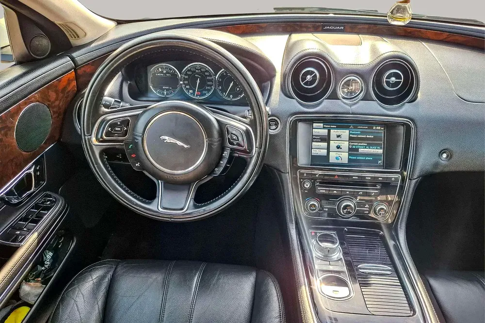 AED 4455/month | 2015 Jaguar XJ 6 | GCC Specs | Ref#425667 - Image 9