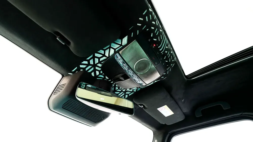 DEAL OF THE MONTH | ULTRA RARE VENUM MASTODON EDITION | TIFFANY BLUE INTERIOR | 0 KM | FINANCE AVAIL - Image 15