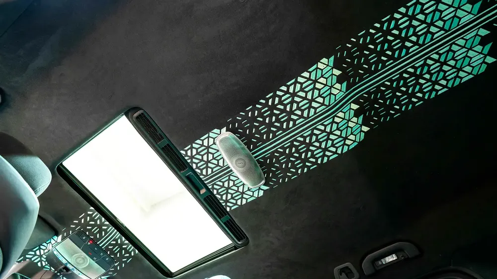 DEAL OF THE MONTH | ULTRA RARE VENUM MASTODON EDITION | TIFFANY BLUE INTERIOR | 0 KM | FINANCE AVAIL - Image 17