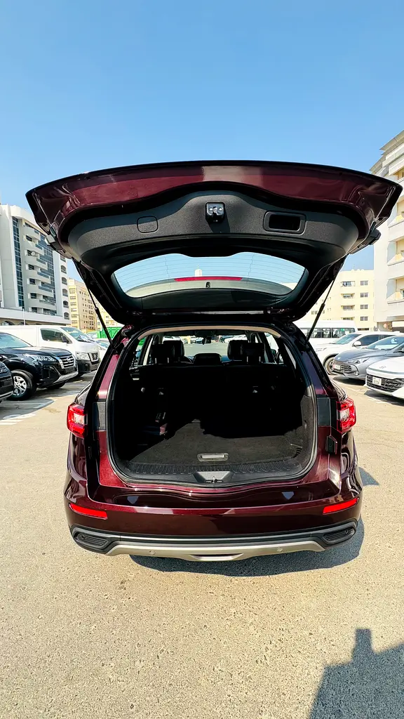 KOLEOS SINGLE OWNER ACCIDENT FREE, 100% BANK FINANCE AVAILABLE NO DOWN PAYMENTS - Image 13