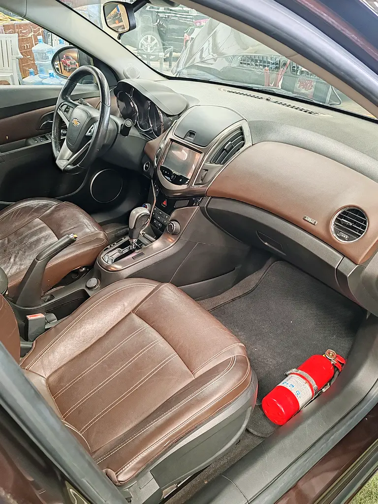 Chevrolet Cruze LTZ 2015, GCC - full option - Image 11