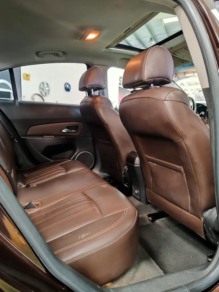 Chevrolet Cruze LTZ 2015, GCC - full option - Image 13