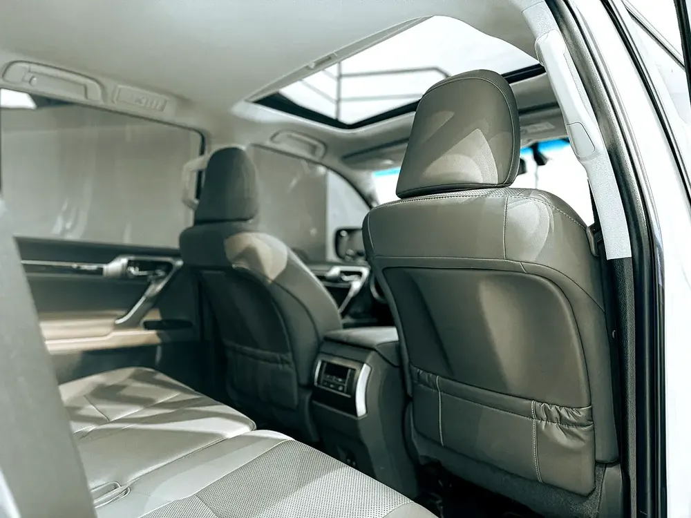 AED 2 ,300 // 20% DP // 2021 Lexus GX 460 Premier - Image 10