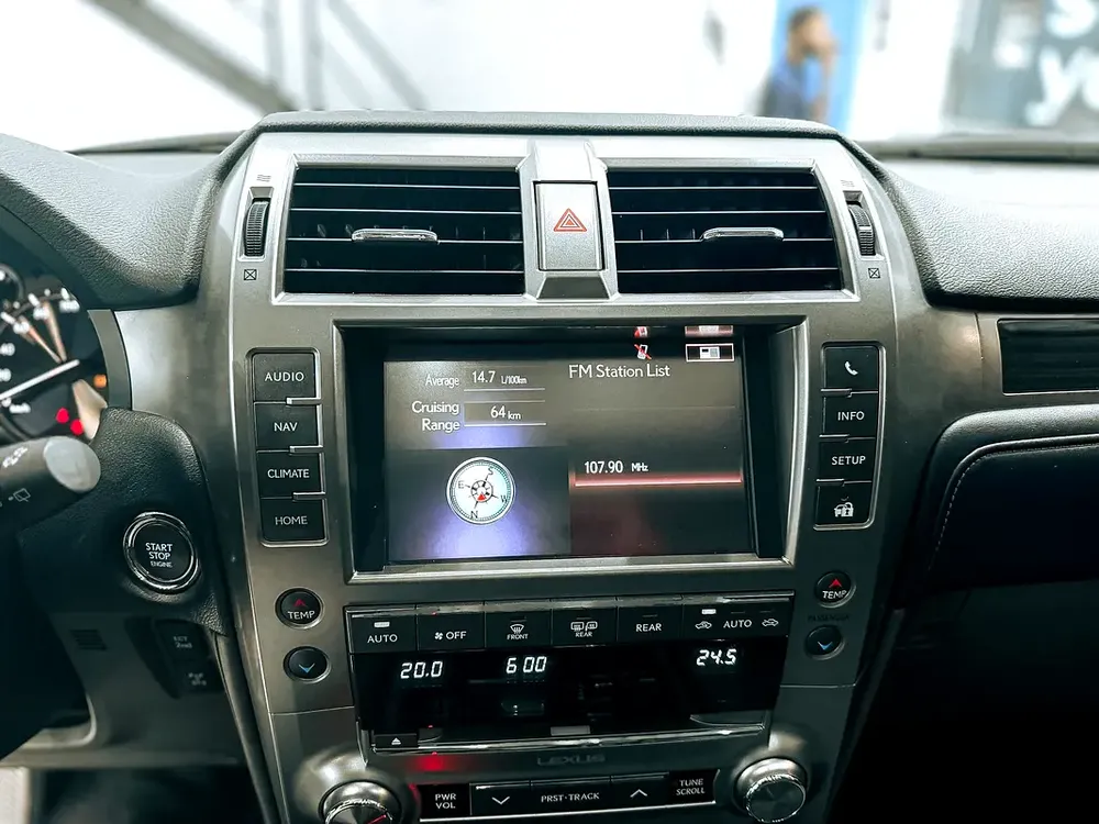 AED 2 ,300 // 20% DP // 2021 Lexus GX 460 Premier - Image 13