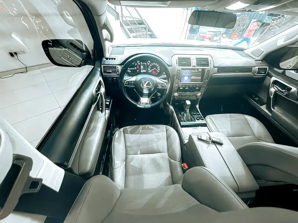 AED 2 ,300 // 20% DP // 2021 Lexus GX 460 Premier - Image 9