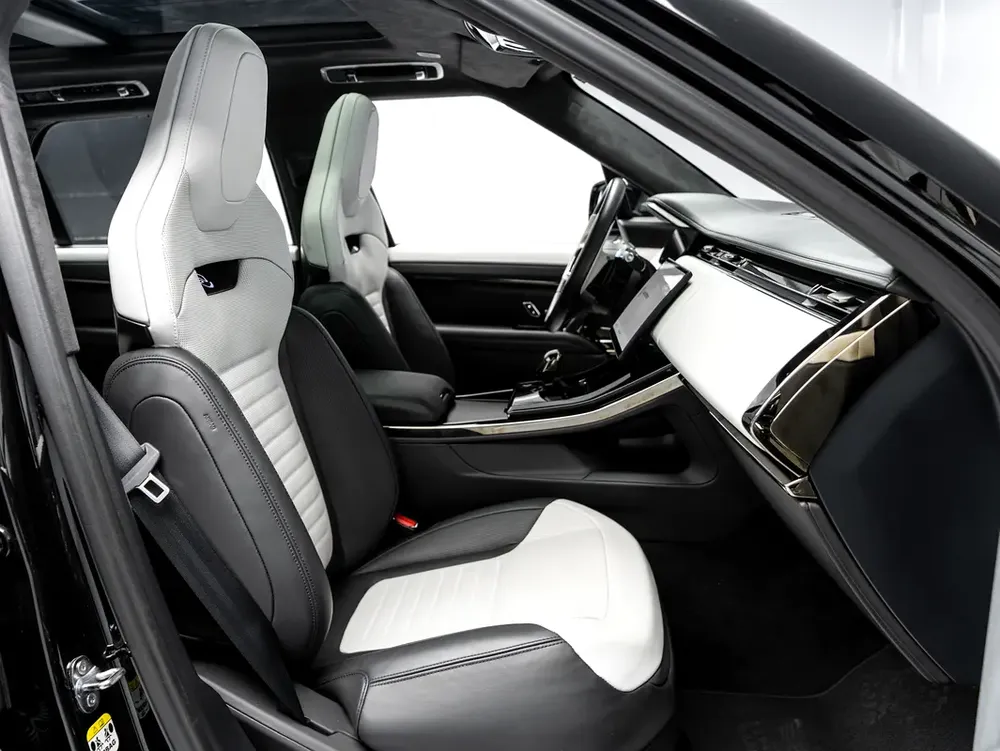 SUMMER STARTS NOW | EXCLUSIVE DEAL BY BLACKLINE, 2018 BMW M4 Competition, 2029 Land Rover Warranty - Image 9