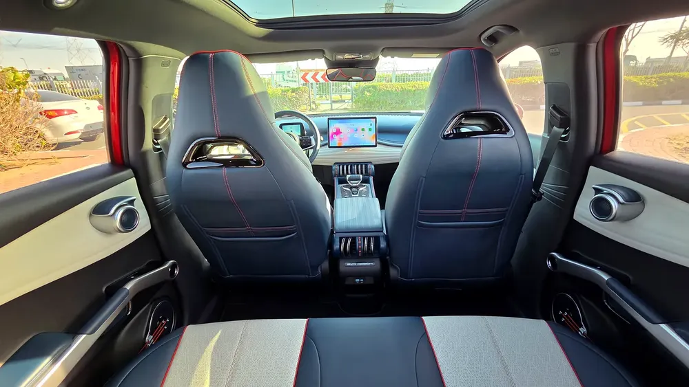 2024 BYD ATTO 3 | DEALER WARRANTY | GCC SPEC - Image 17