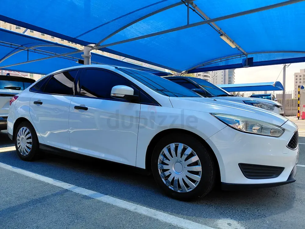 Ford Focus Ambiente 2016 GCC Specs - Well Maintained - Image 4