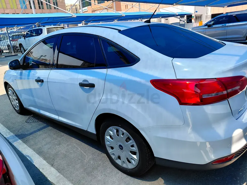 Ford Focus Ambiente 2016 GCC Specs - Well Maintained - Image 5