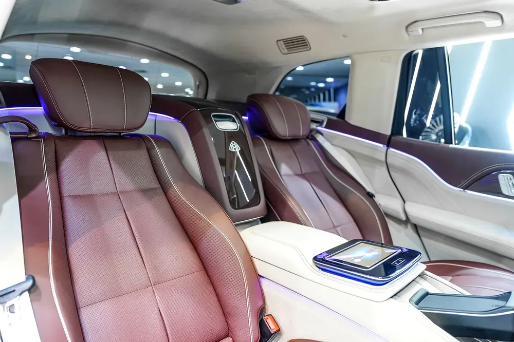 2022 Mercedes-Maybach GLS 600,Executive Rear Seat Pack PLUS,Two-Tone Interior,EMC Warranty + Service - Image 10