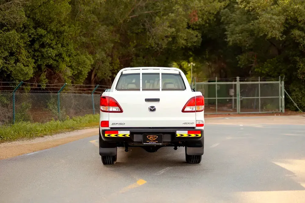 Mazda BT-50 | Double Cabin 4X4 | Manual | GCC Specs | Ref#M73264 - Image 6