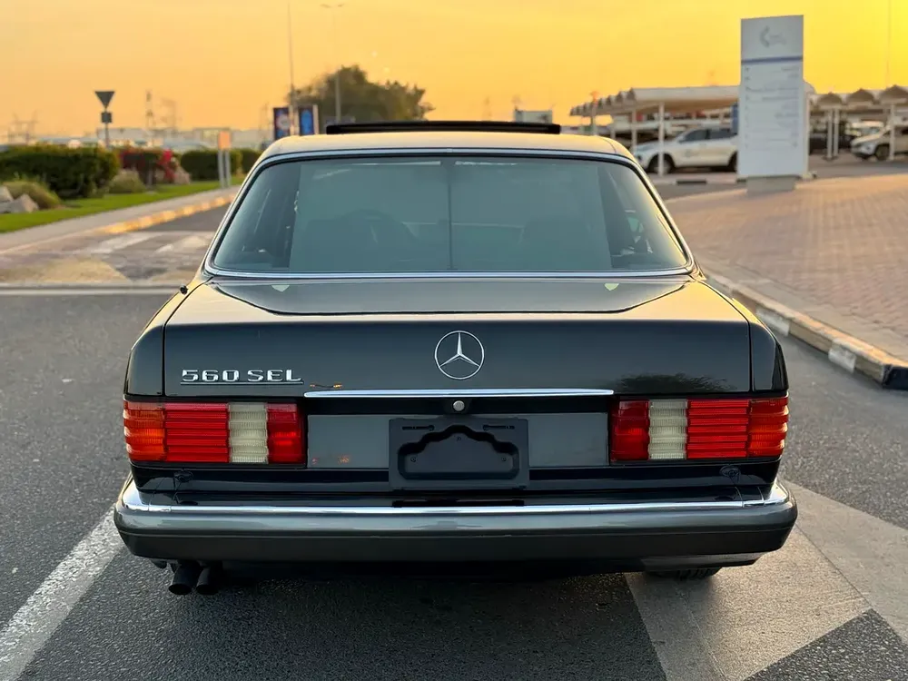 Mercedes Benz 560SEL 1989 95000km - Japan Import - Clean Title - Service History Available - Image 6