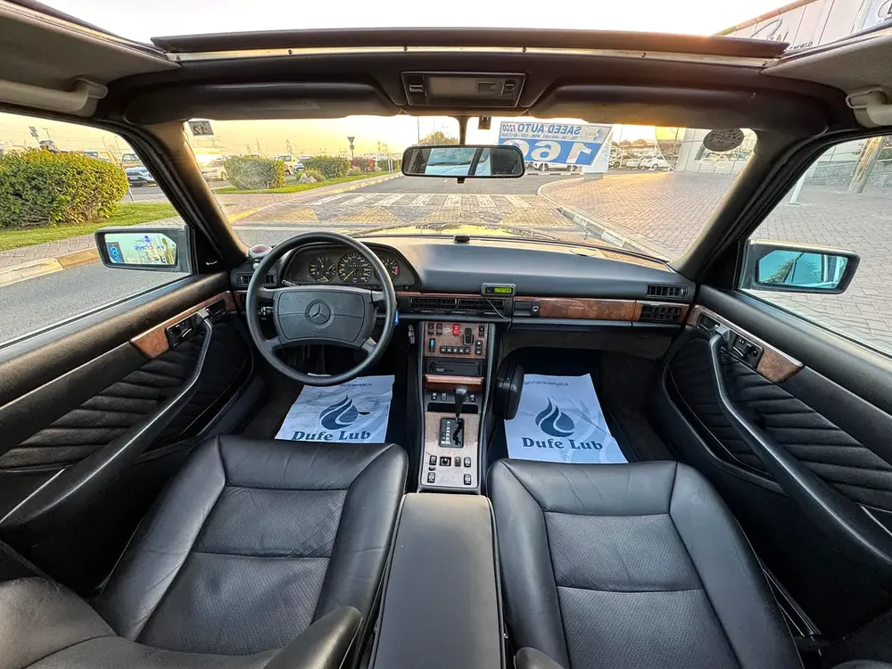 Mercedes Benz 560SEL 1989 95000km - Japan Import - Clean Title - Service History Available - Image 9