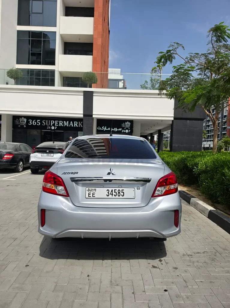 2021 Mitsubishi Attrage GCC Specs | Excellent Condition | AED 19,500 - Image 4